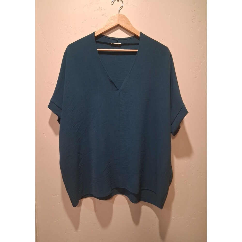 Jodifl Women's Estimated Size M Teal Blue V-Neck Short Sleeve Top Flowy Oversize